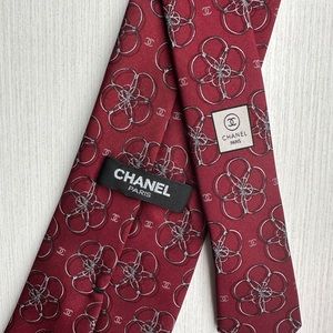 CHANEL Men’s Tie.